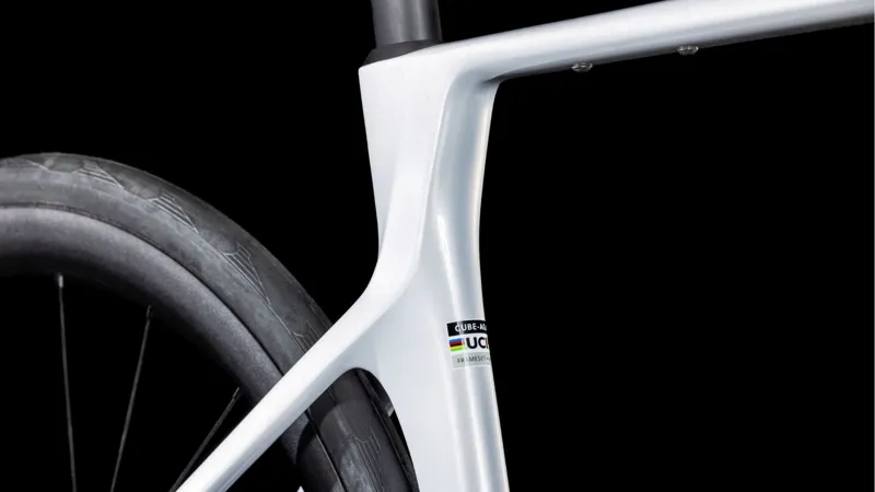 Cube Agree c:62 One Road Race Bike in Fog Grey/Grey-3